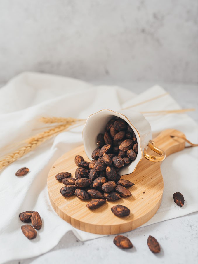 Low Sugar Cacao Almonds